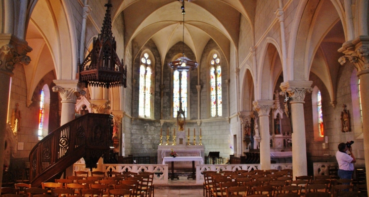   église Notre-Dame de la Nativité  - Le Crozet