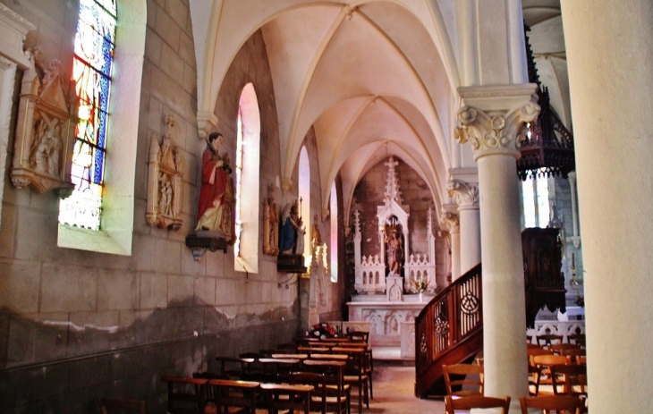   église Notre-Dame de la Nativité  - Le Crozet