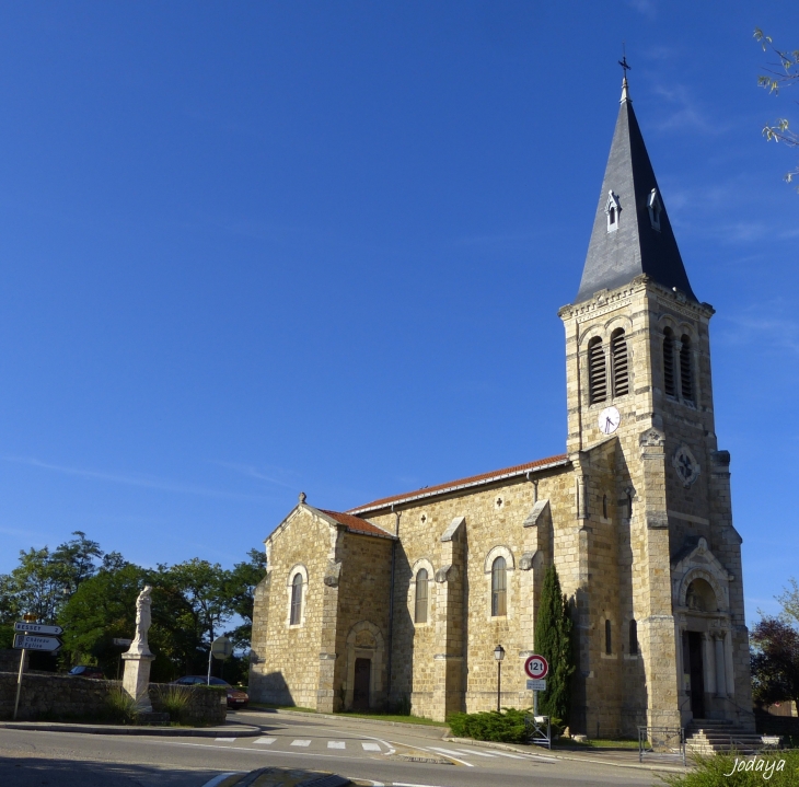 Lupé. L'église.