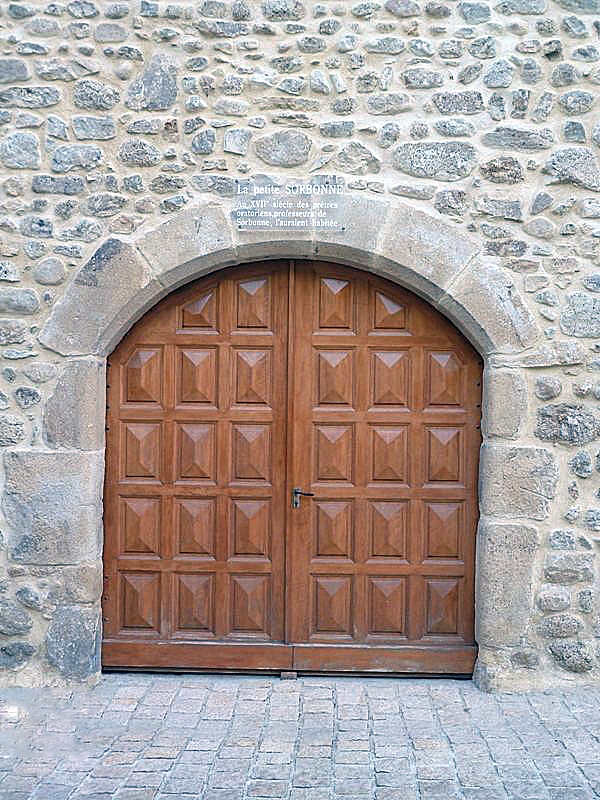 La porte de la petite Sorbonne - Malleval