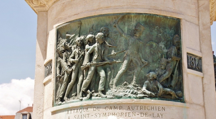 Fontaine place de l'hotel-de-Ville - Roanne