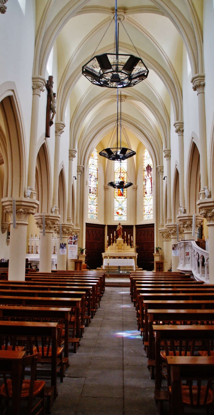 <<église Sacré-Cœur  - Saint-Alban-les-Eaux