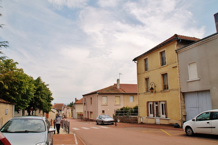  - Saint-André-d'Apchon