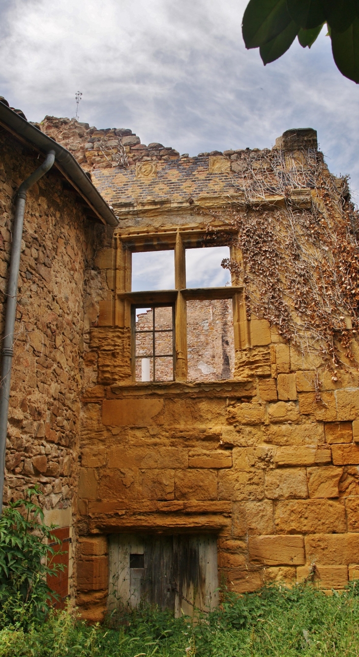   Château - Saint-André-d'Apchon