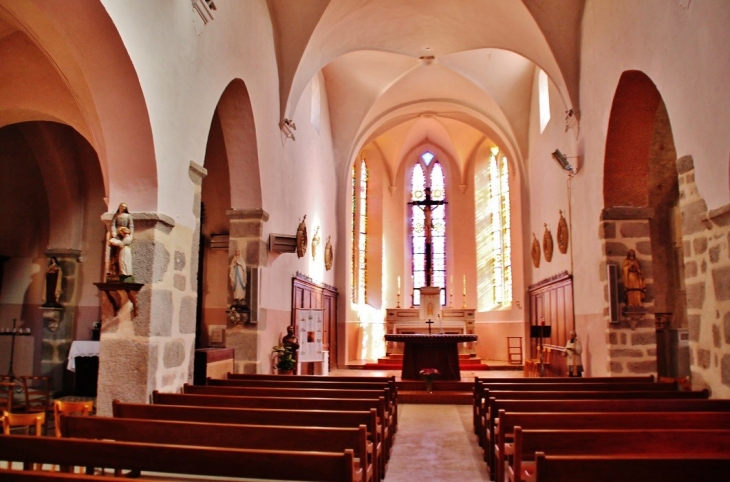 <<église Saint-Bonnet - Saint-Bonnet-des-Quarts