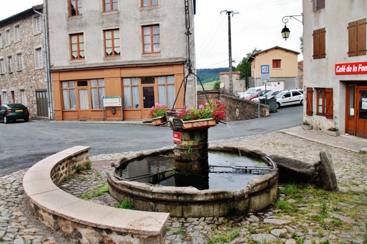 Fontaine de la Conche - Saint-Just-en-Chevalet