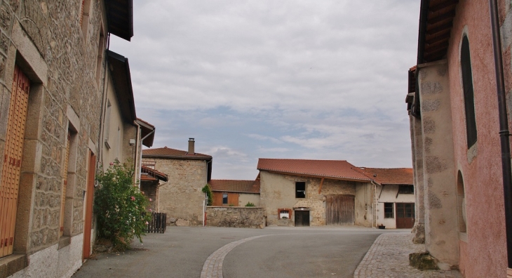  - Saint-Priest-la-Prugne