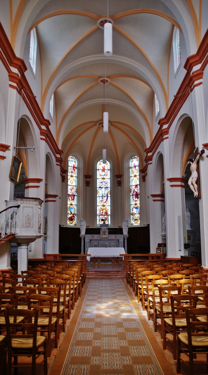 :église St Romain - Saint-Romain-la-Motte