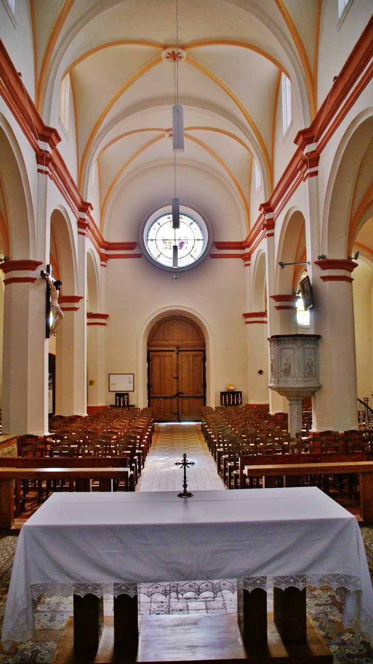 :église St Romain - Saint-Romain-la-Motte