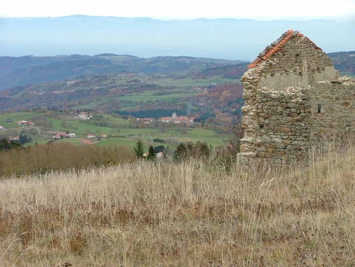 Le mas et le bourg de sauvain vu des brosses