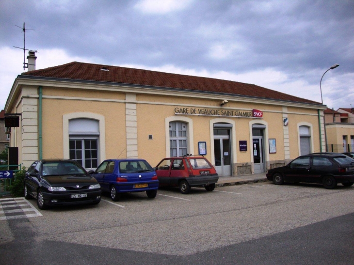 Veauche (42340) gare de Veauche - Saint-Galmier