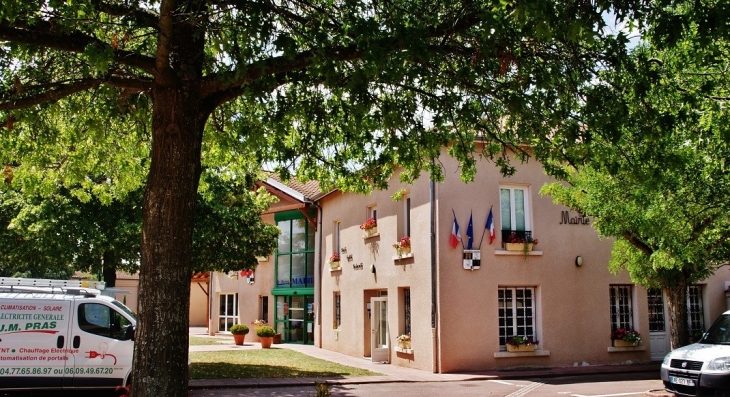 La Mairie - Villerest