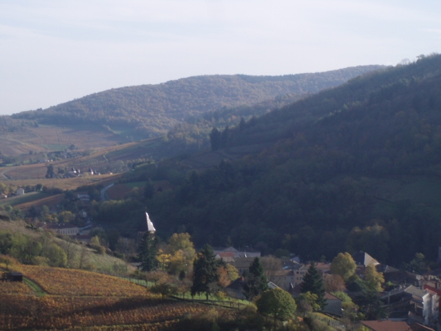 Beaujeu vue de la Rte d'Avenas