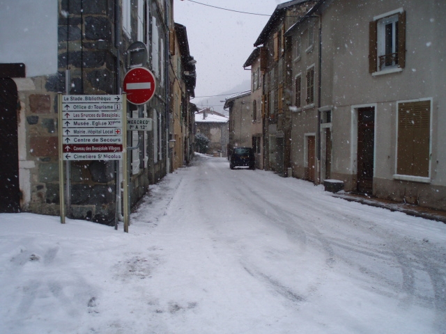 Rue des écoles - Beaujeu