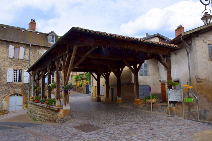 Les halles - Chamelet