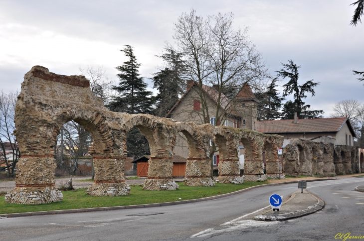 Aqueduc Romain du Gier - Arches du Plat de l'Air - Chaponost