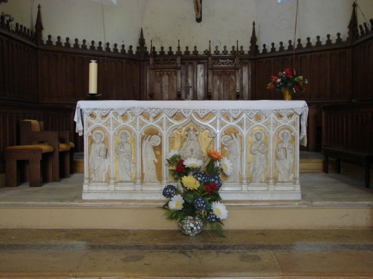 L'Autel de l'Eglise Divo Camillo - Châtillon