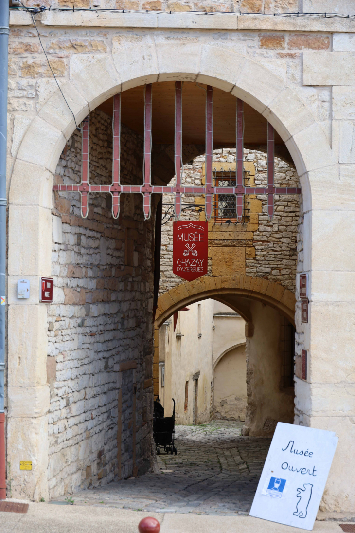 Porte - Chazay-d'Azergues