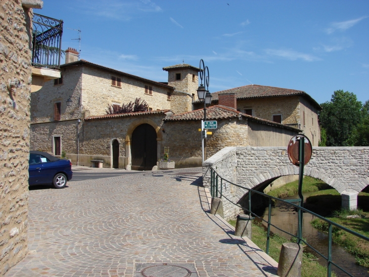 Le Bourg - Civrieux-d'Azergues