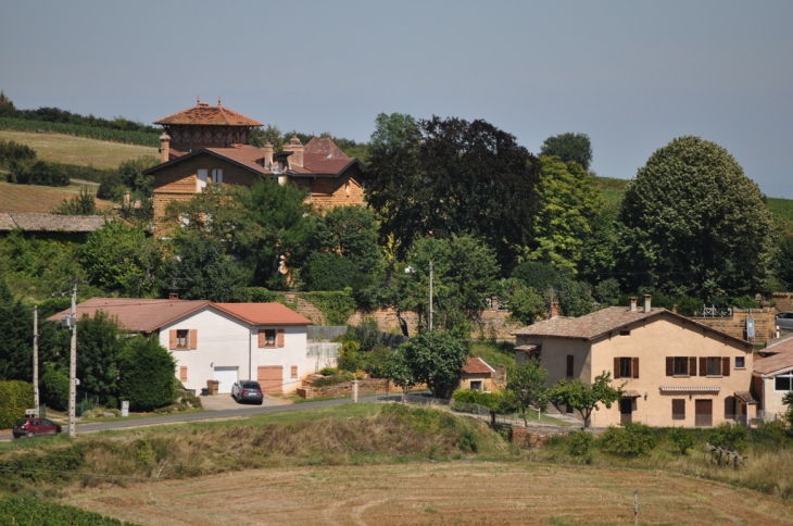 Une Vue du Village - Cogny