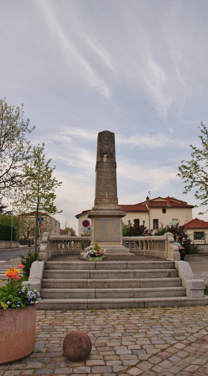 Monument aux Morts - Craponne