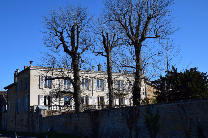 Château de Bénevent - Denicé