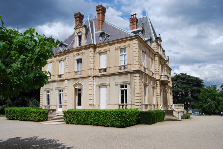 CHATEAU D'ECULLY - Écully