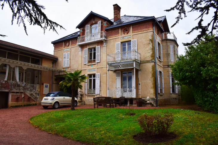 Maison - Fleurie