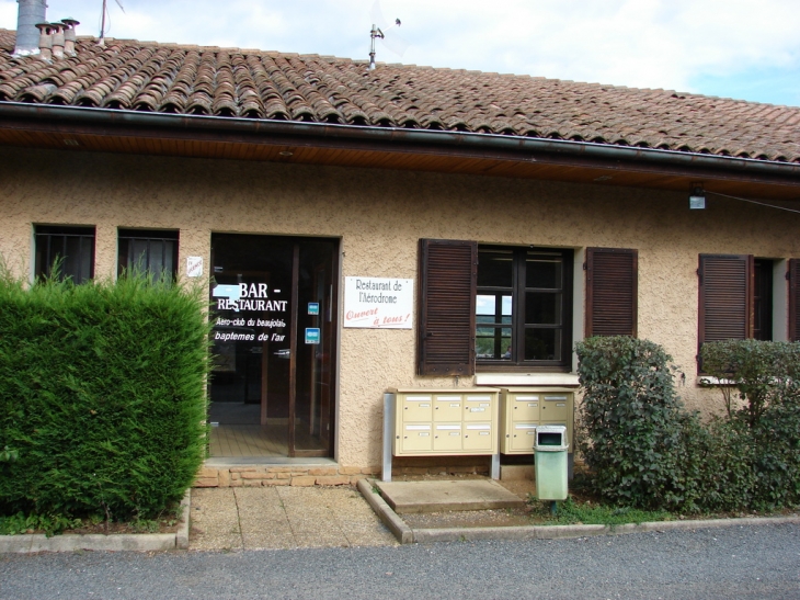 Le Restaurant de l'Aérodrome - Frontenas