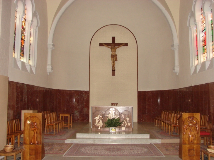 La Nef de l'Eglise - Gleizé