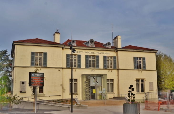 La Mairie - Grézieu-la-Varenne