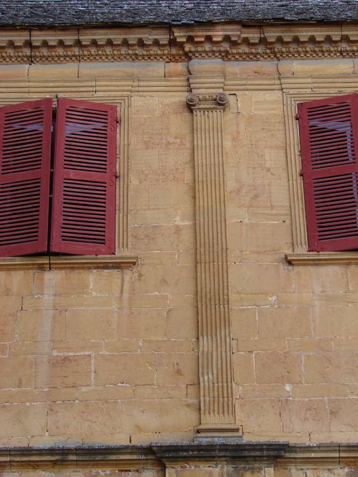 Colonne ionique - Jarnioux