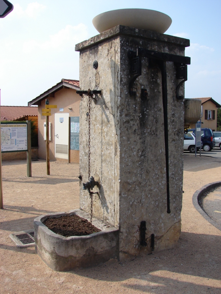 La Fontaine - Lachassagne