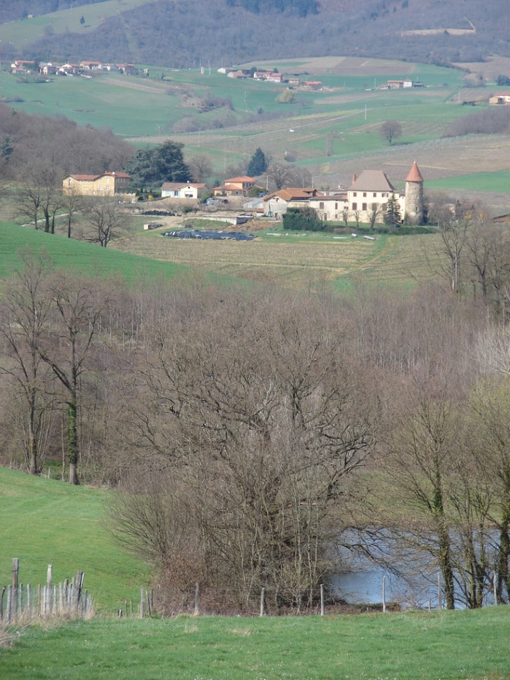 A proximité du Village - Les Olmes