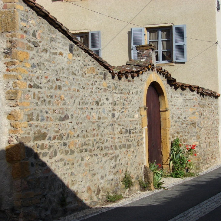 Dans les rues du Village - Létra