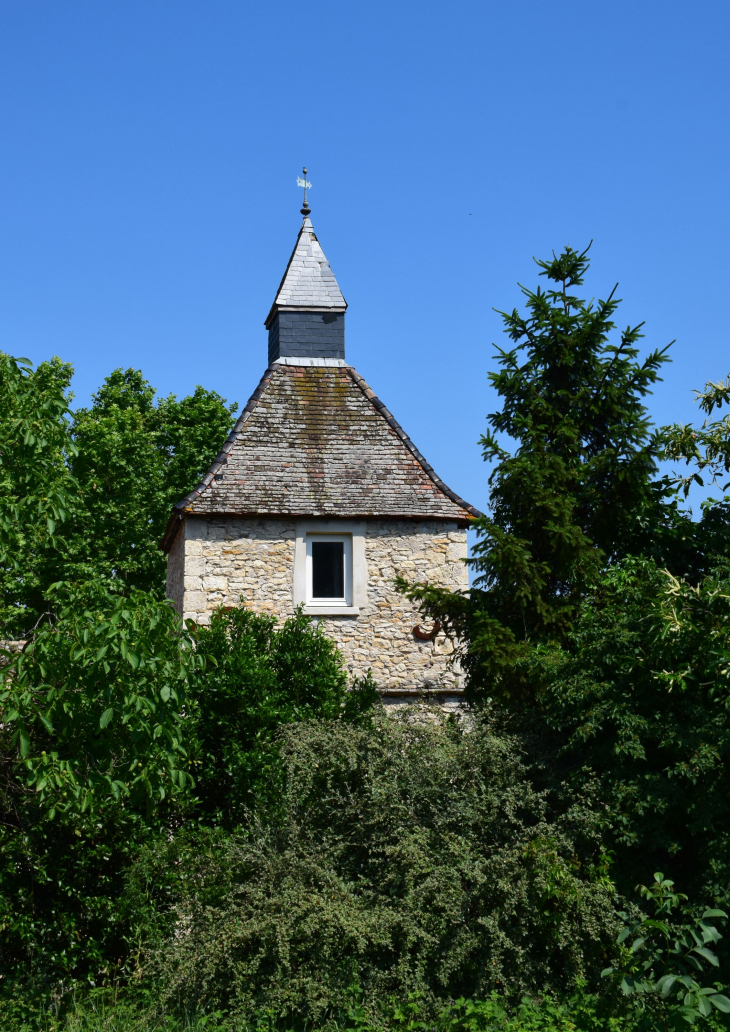 Pigeonnier - Lucenay