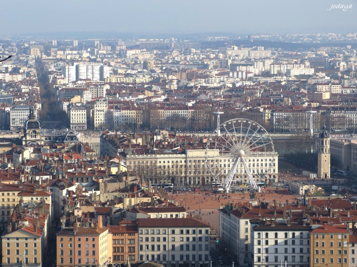 Lyon. Place Bellecour vue de Fourvière.  - Lyon 5e Arrondissement