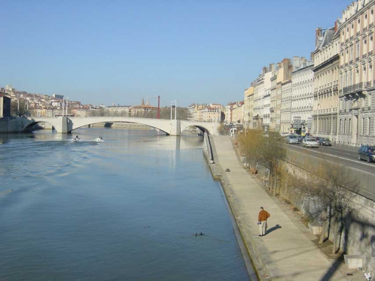 Lyon - presqu'île - quais de saône