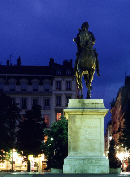 Statue de Louis XIV - Place Bellecour - Lyon -