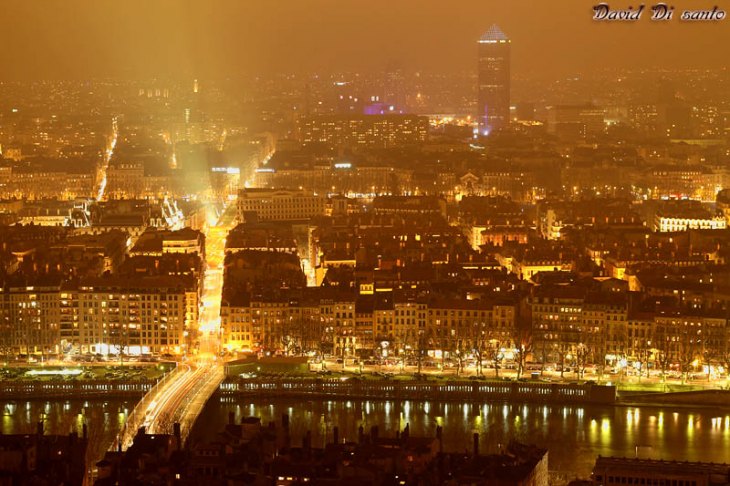 Lyon la nuit