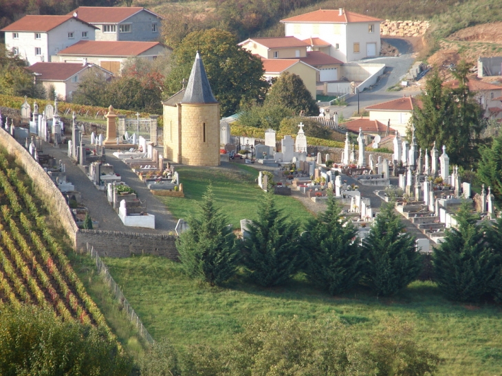 Le Cimetière - Pouilly-le-Monial