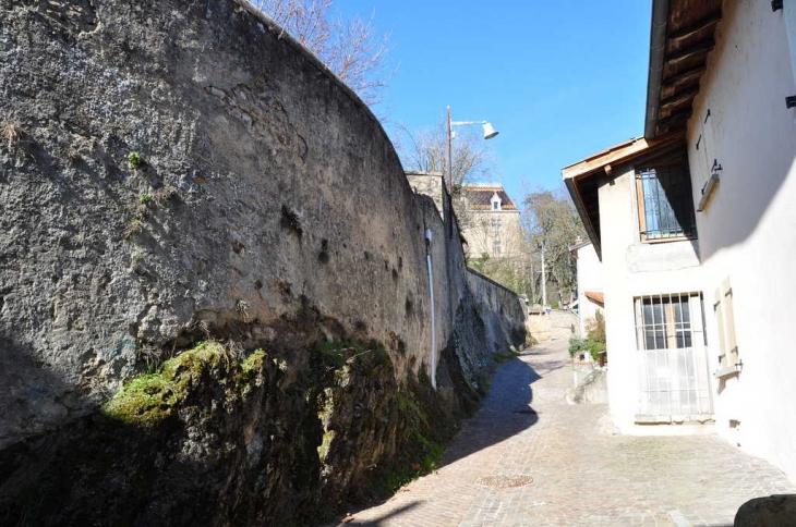 Rue de Rochetaillé - Rochetaillée-sur-Saône