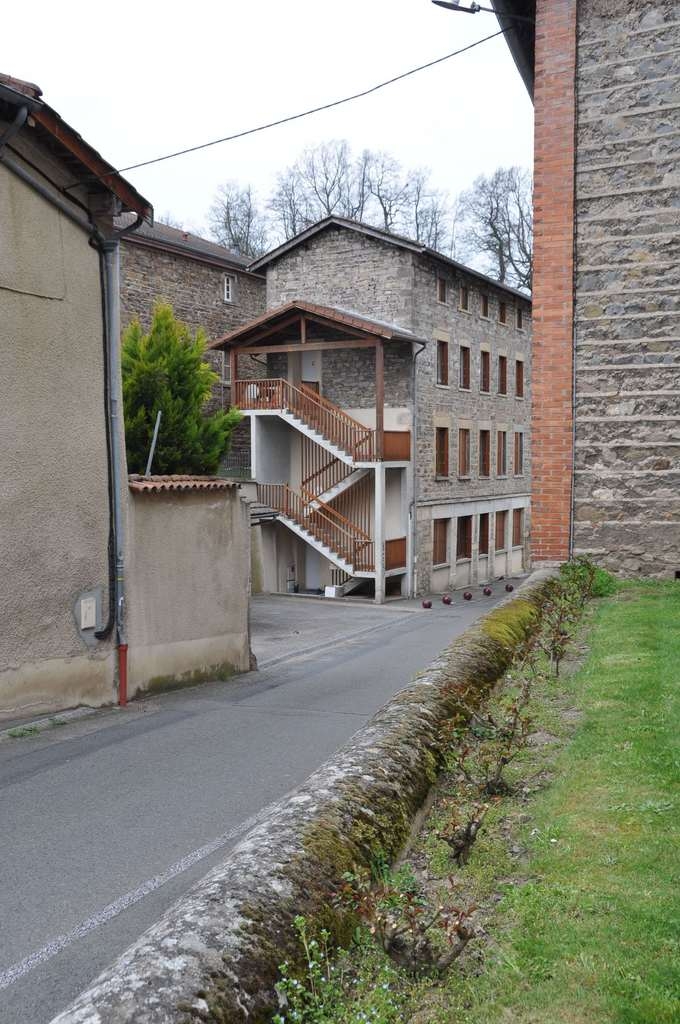 Rue de St Genis l' Argentière - Saint-Genis-l'Argentière