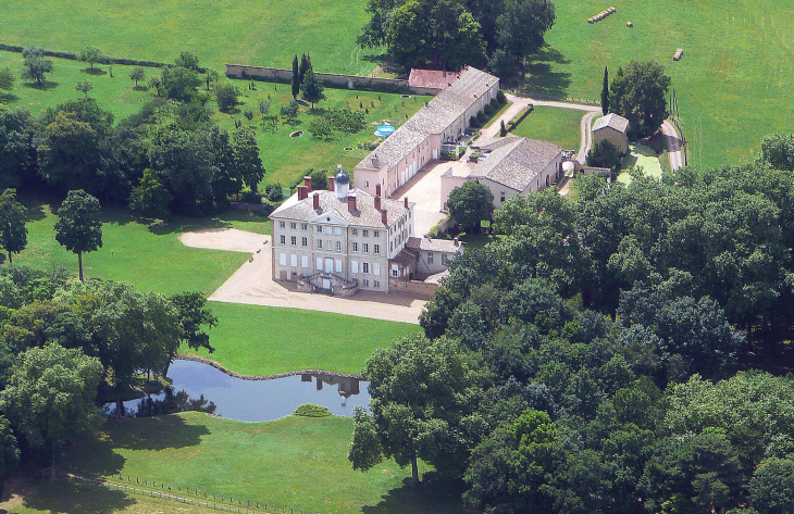 Château de Laye - Saint-Georges-de-Reneins