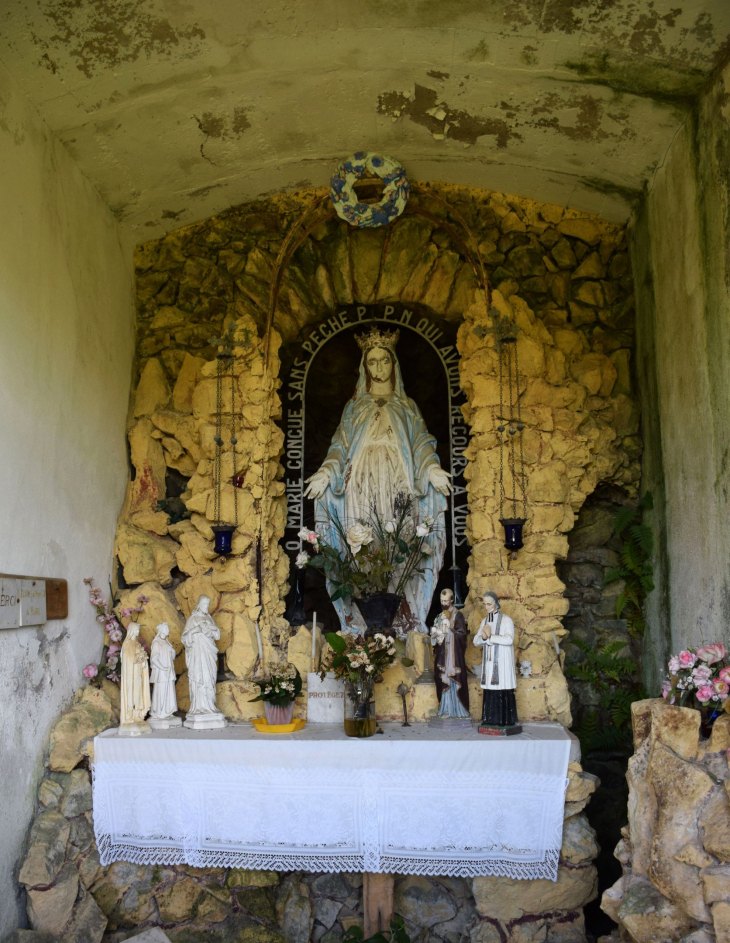 Chapelle de Montcharme - Saint-Nizier-d'Azergues