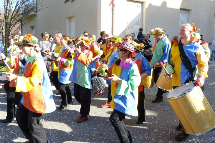 Saint Pierre de Chandieu. Carnaval 16 03 2014 - Saint-Pierre-de-Chandieu