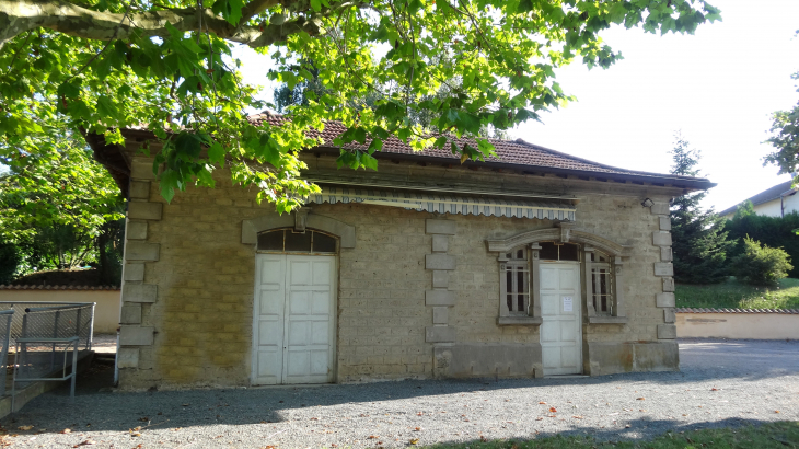  - Salles-Arbuissonnas-en-Beaujolais