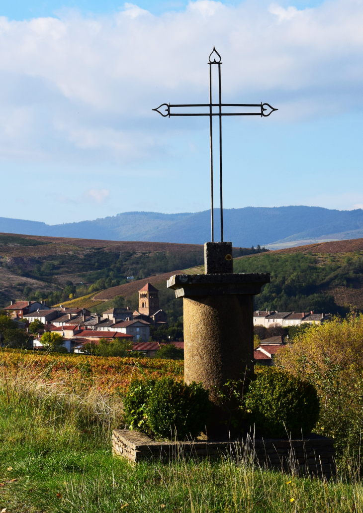  - Salles-Arbuissonnas-en-Beaujolais