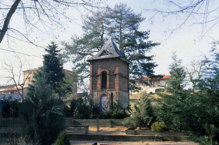 Pigeonnier - Sarcey