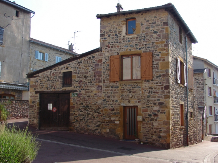 Maison de l'Abbé (XVème siècle) - Savigny